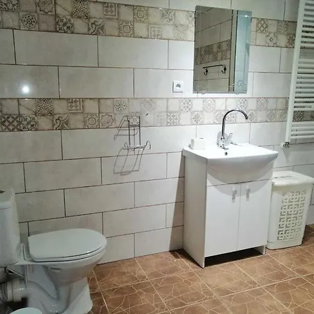 Agroturystyka U Podnoza Gor Sowich Peterswaldau Exterior foto