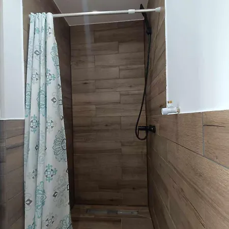 Agroturystyka U Podnoza Gor Sowich Peterswaldau Exterior foto