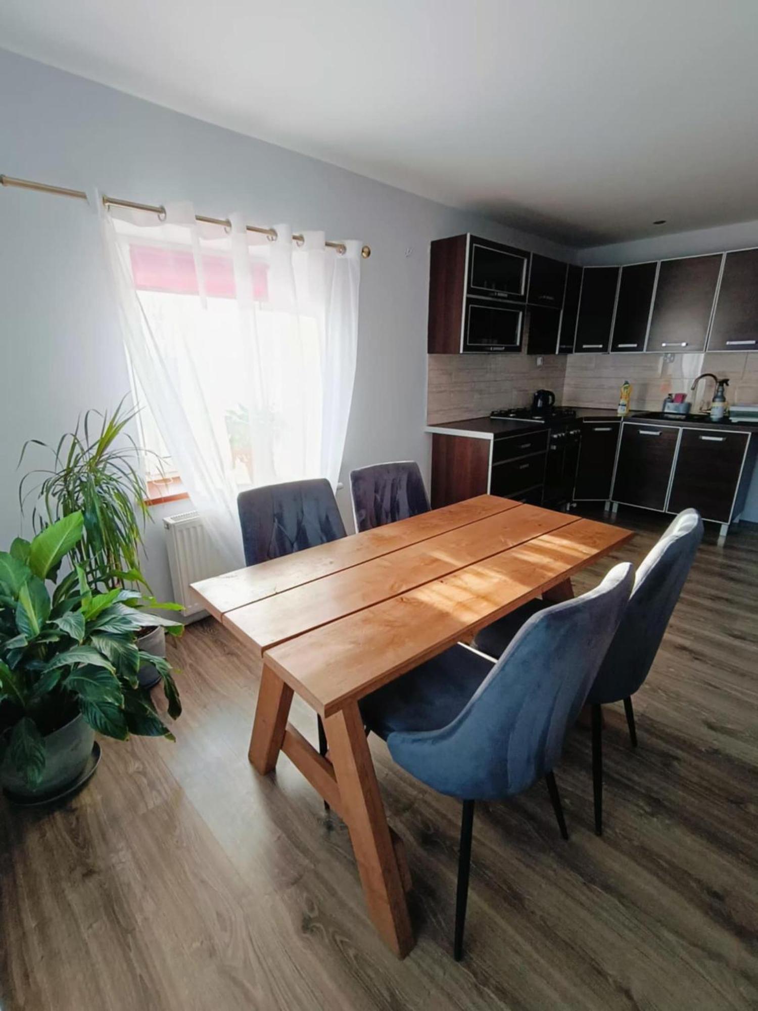 U Podnoza Gor Sowich Apartment